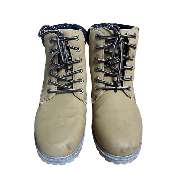 Womens boots size 10 ankle unbranded Timberland style - Picture 4 of 5